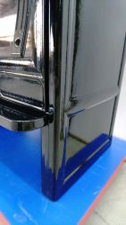 Vattenmantlad gjutjärnskamin Barun Termo är en snygg, kompakt och effektiv vattenmantlad kamin